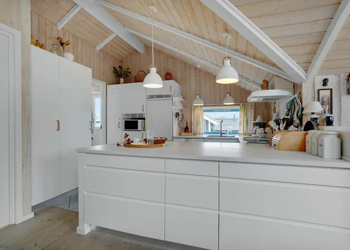 Cassiopeia Semesterbostad *